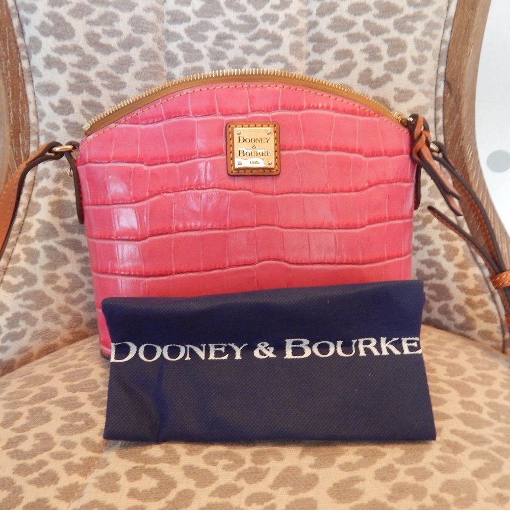 Dooney & Bourke Suki Crossbody Pink Croc NWT - Picture 13 of 16